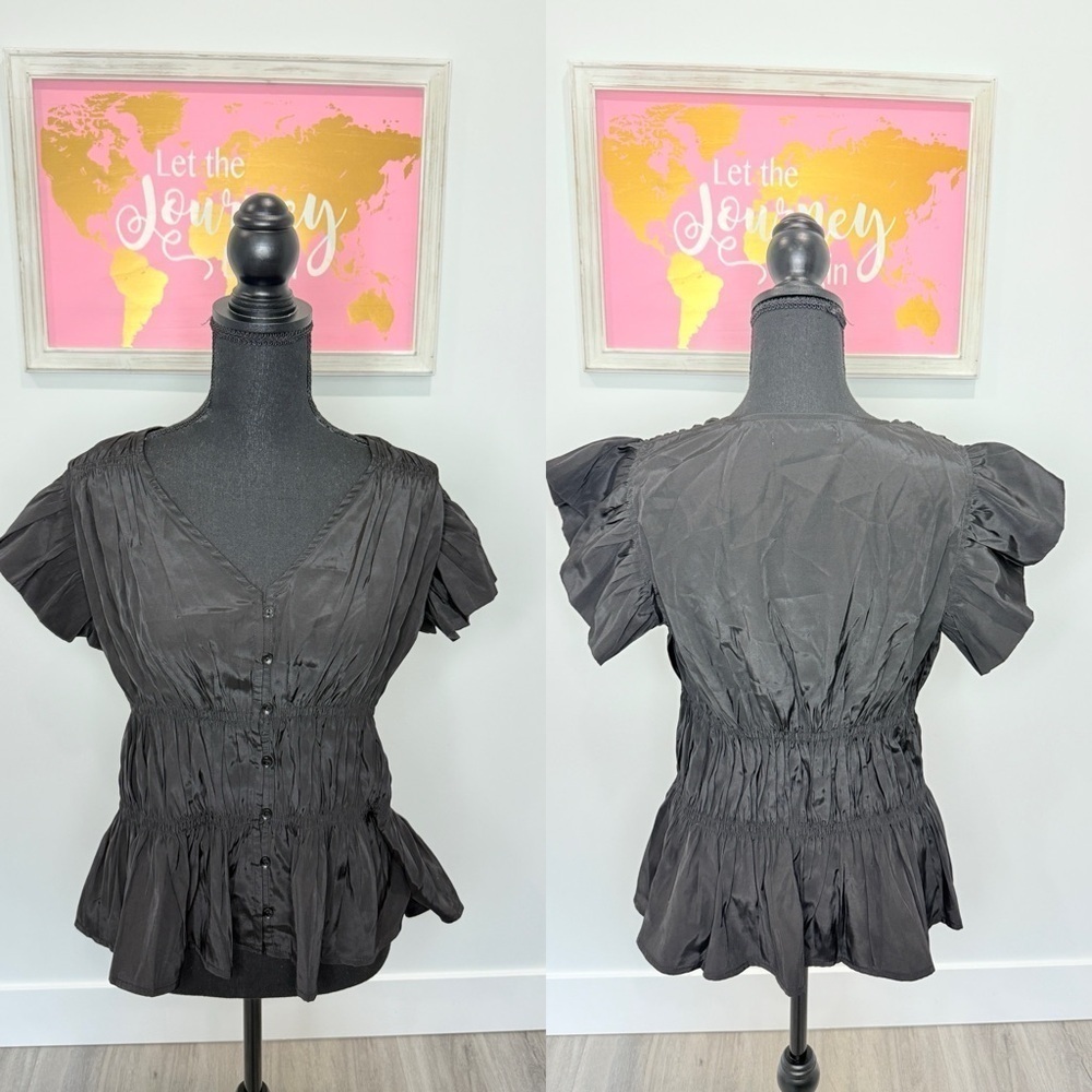 Joy Joy Black Button Up V-Neck Stretchy Waist Blouse (M)